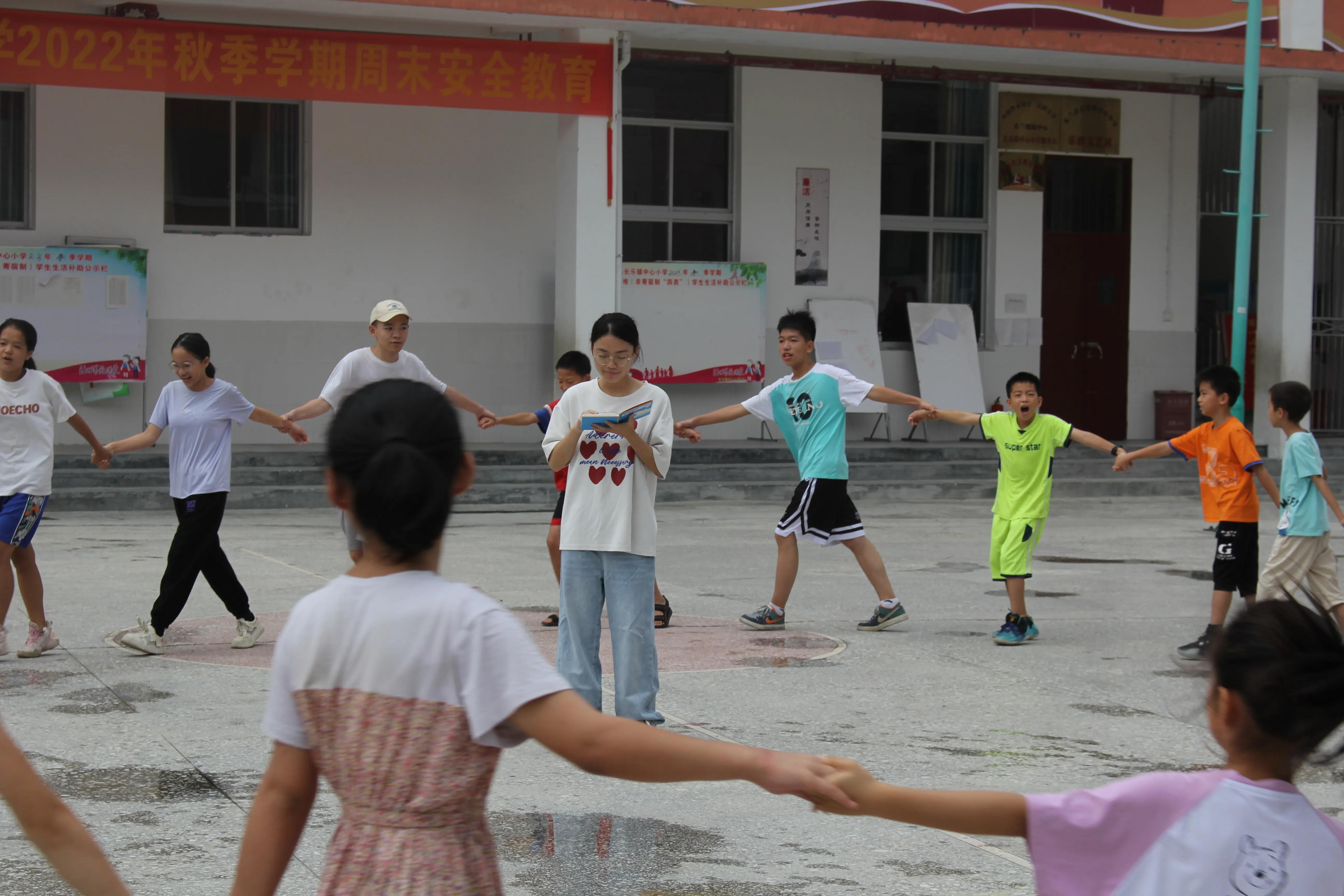 三下乡二师,湖二师赴宜昌暑期三下乡实践队