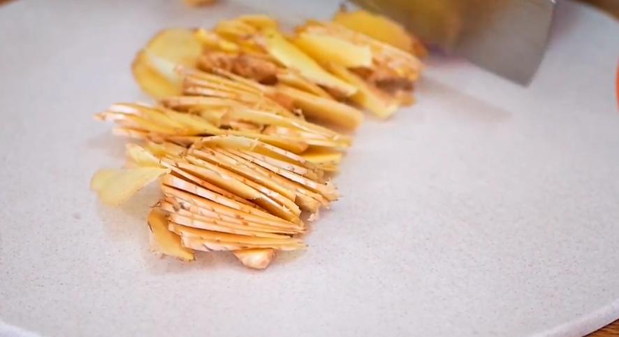 阳转阴后别大意！身体还虚着呢，建议炖上一锅，滋补身体，防复阳