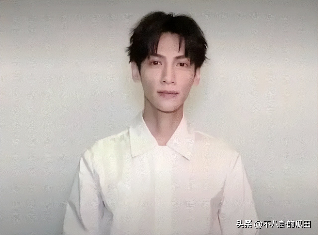 瘦到脱相的几位明星,12位瘦脱相的明星憔悴苍老