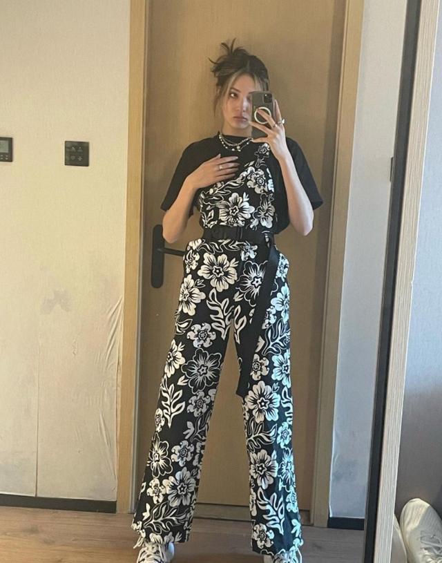 吃韭菜盒子涂美甲，轻松闯入决赛，谷爱凌这小姑娘到底啥人设