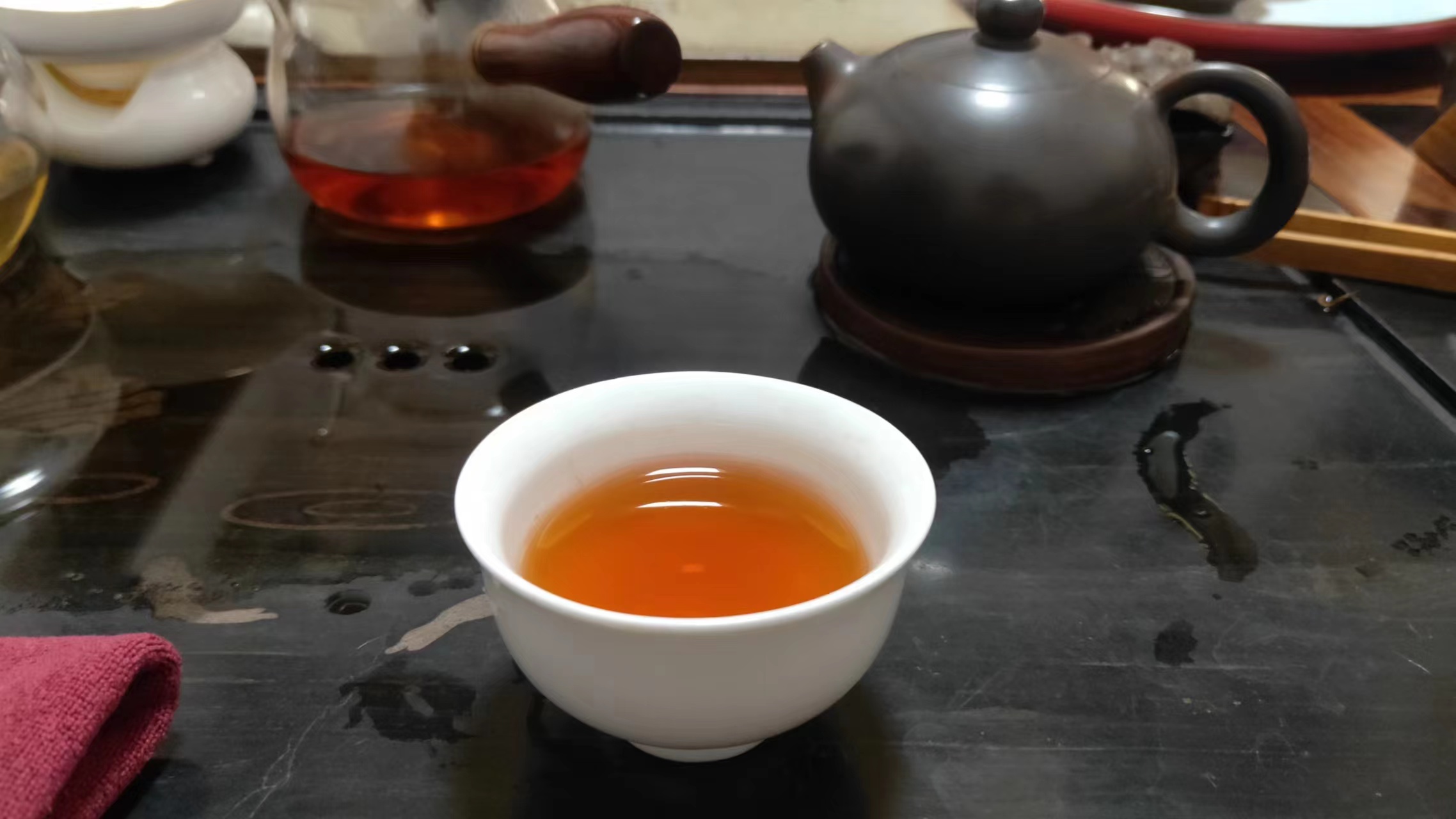 真实茶客故事，九哥炒股赚到钱后，带走儿媳去广东做生意，后来呢