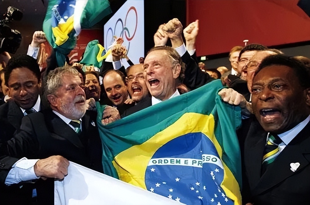 15骞村熀寤烘姇璧勪簡澶氬皯,楦熷发15骞翠簭浜嗗悧