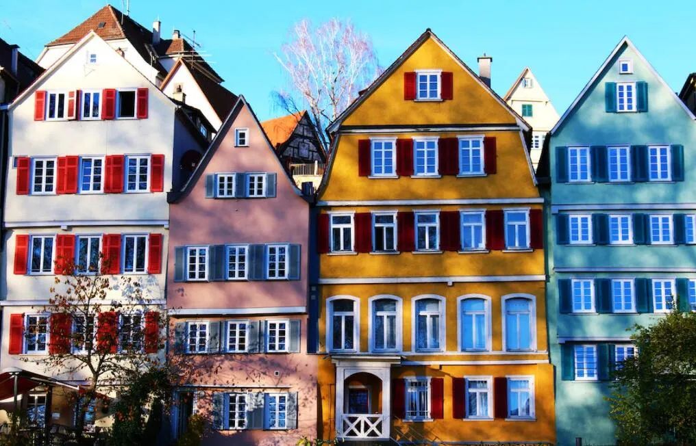 装修自媒体平台有哪些,先搞装修又做自媒体运营的人