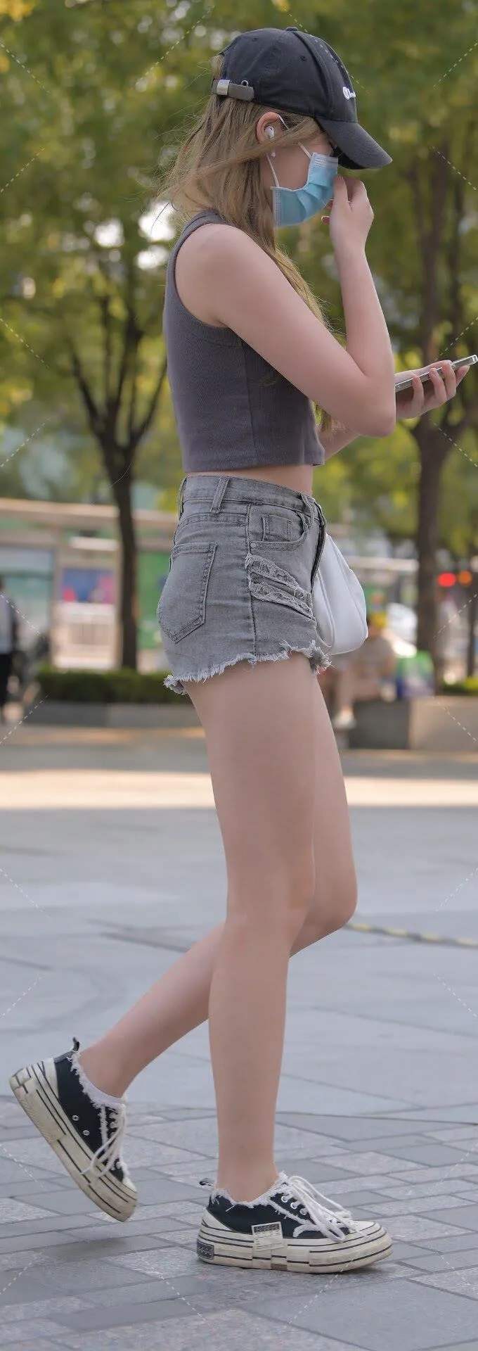 街拍美女壁纸超清大图,高清美女街拍壁纸超清全屏