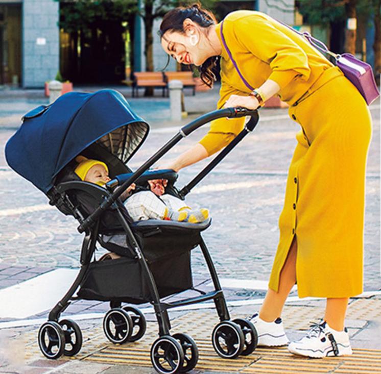 阿普丽佳婴儿车车型超轻,阿普丽佳婴儿车万向轮