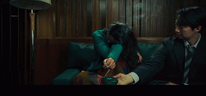 离开《色·戒》的汤唯，又演了*欲情**戏