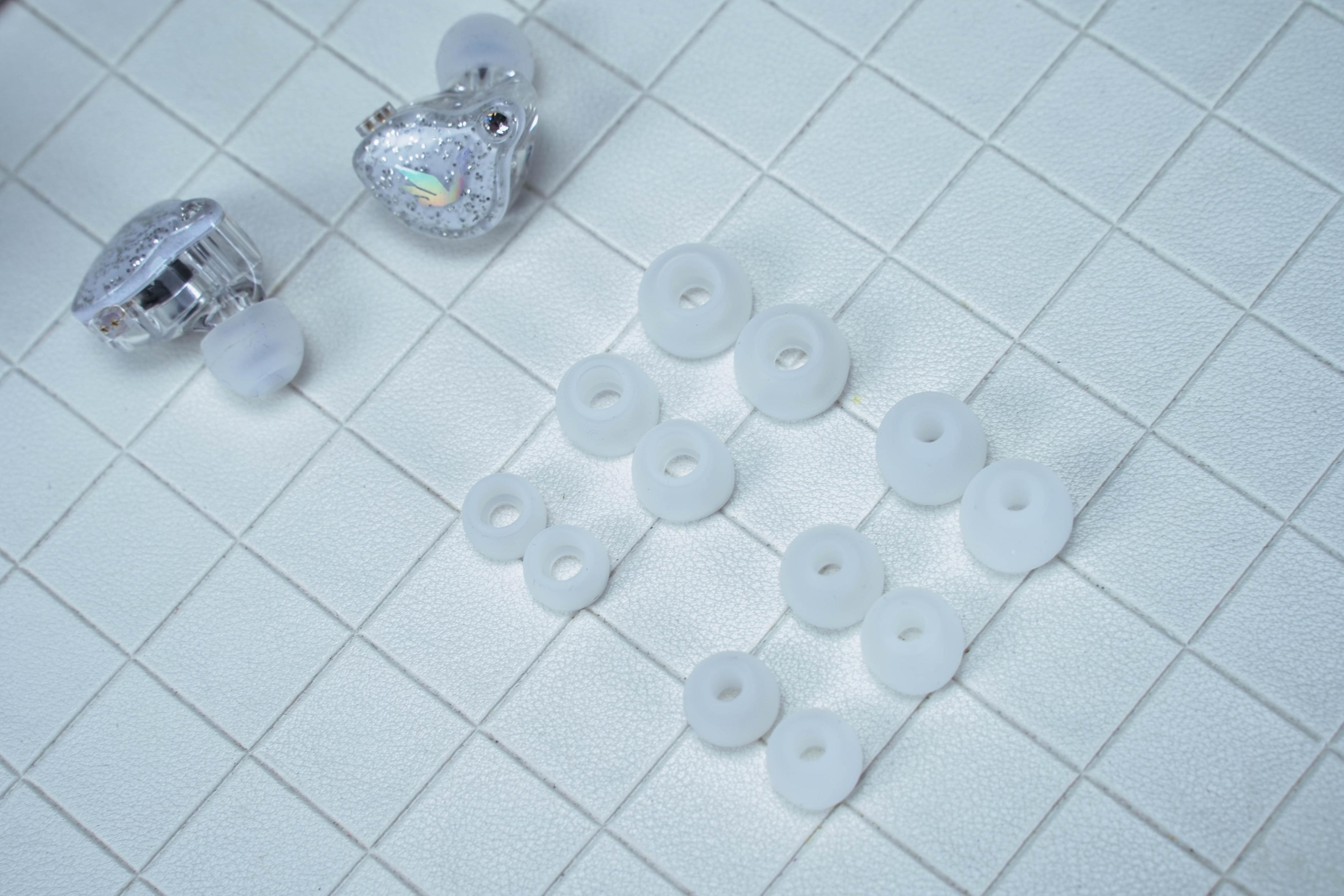 锦瑟香也live1耳机测评,锦瑟香也live1pro怎么样