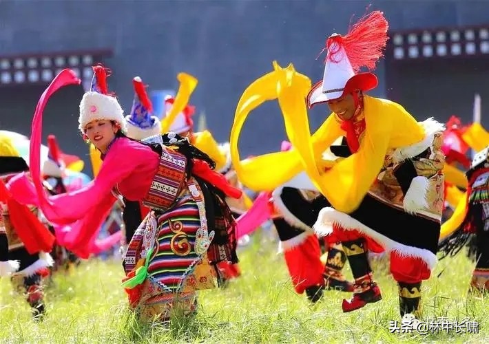 我与美丽的羌族女导游的那段网恋，还有那些汶川大地震的段子...