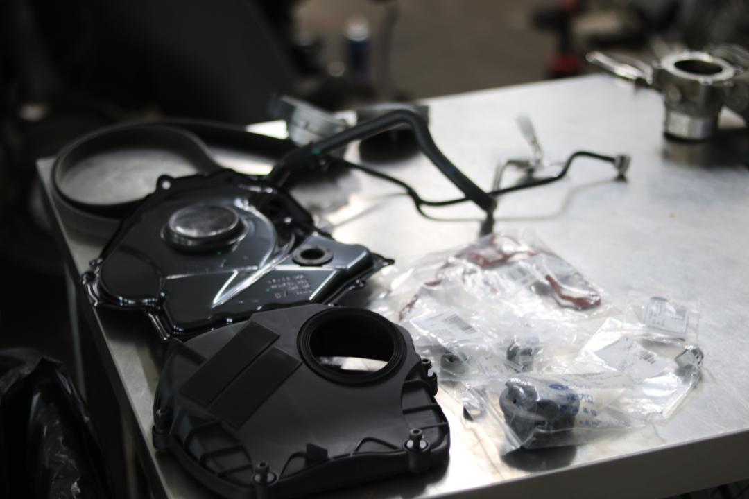 奥迪q5老款整车大改,旧奥迪q5翻新改造