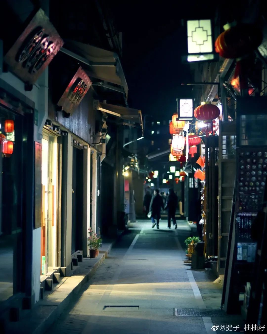 小布摄影团丨魔都夜生活的N种打开方式，快收藏起来→