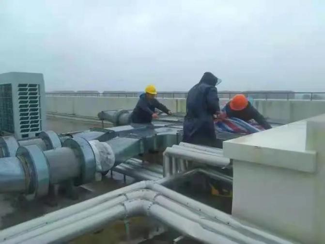 颜值高味道好！2022年，这所高校发放“豪横”大礼，都是“独家”限定款！