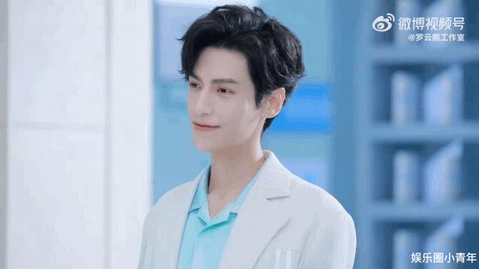 罗云熙以前为啥又黑又瘦,罗云熙单薄瘦小