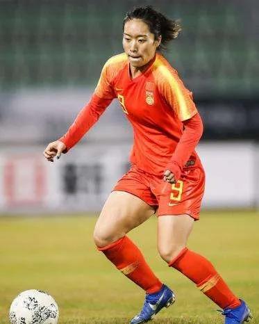 亚洲杯中国女足历届排名,最新女足亚洲杯战女足夺冠照片