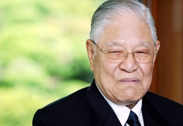 赵少康为投靠美国，甘愿让台湾做美*中反**重要棋子？