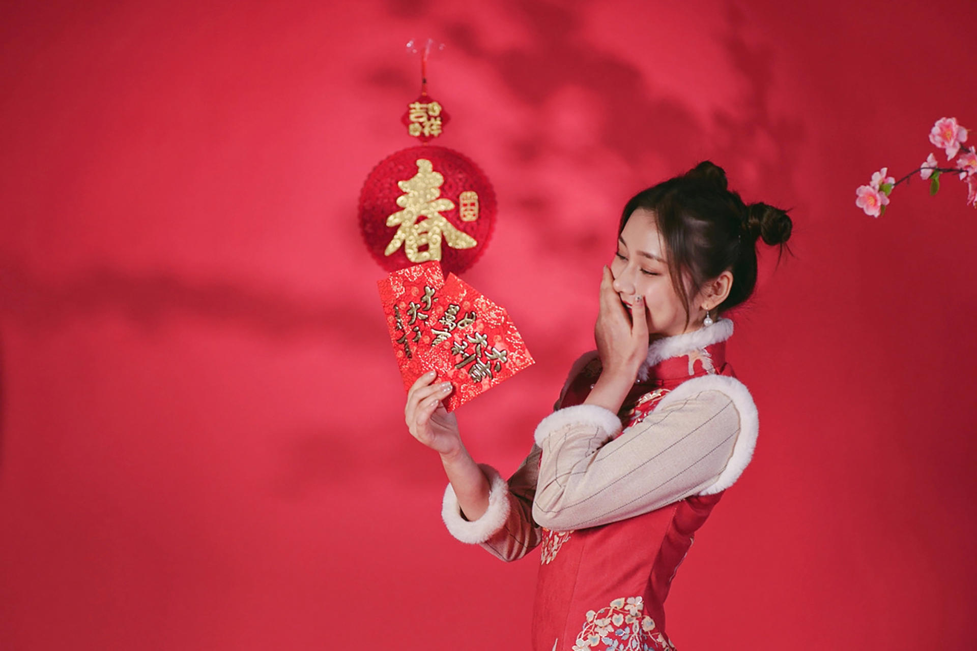 七工匠50mmf1.8光圈,七工匠50mmf0.95和铭匠50f0.95哪个好