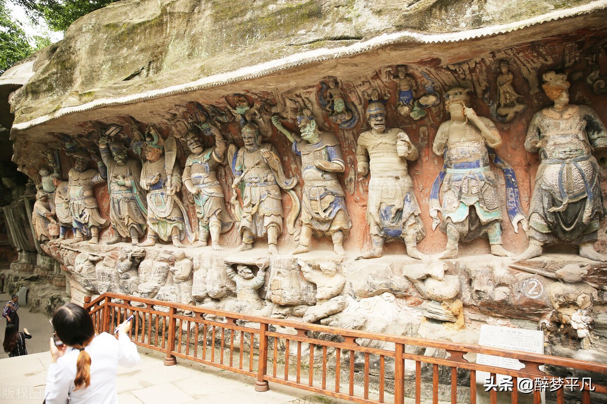 重庆大足石刻景区里走路多吗,重庆大足石刻景区门票