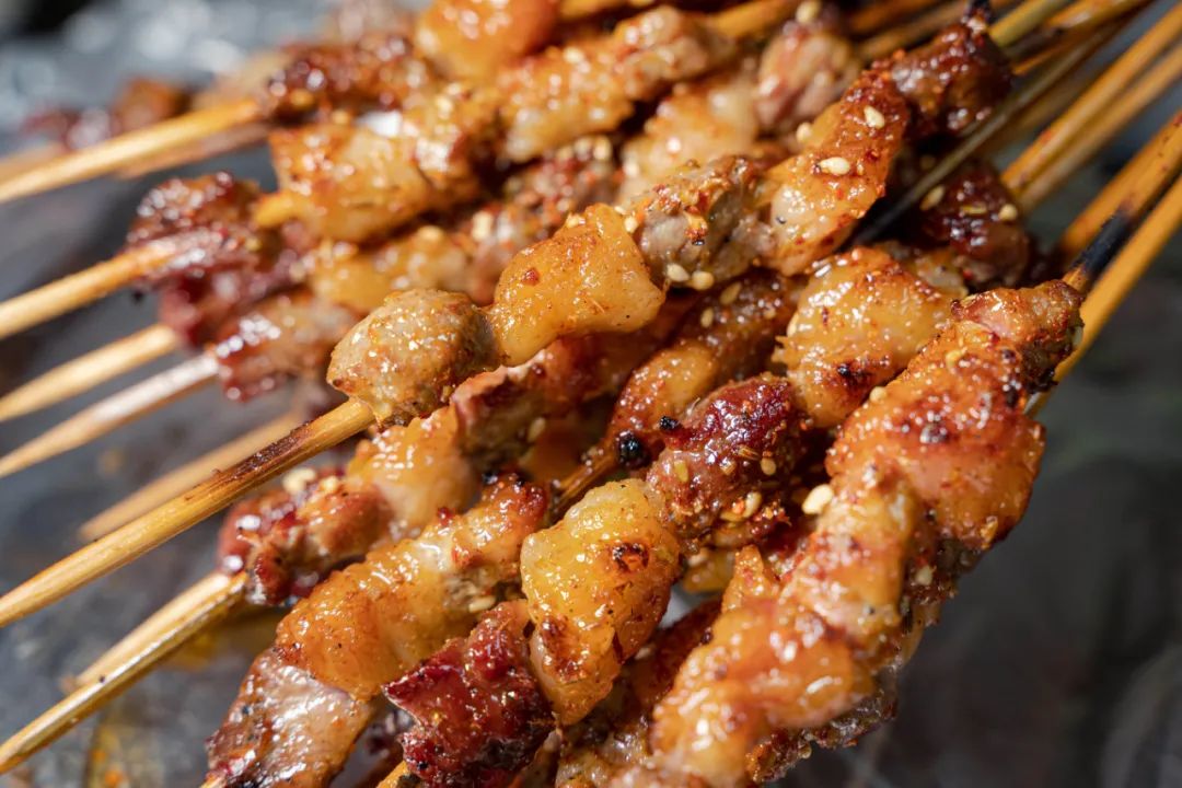 避暑胜地烧烤攻略,各个地方的避暑美食