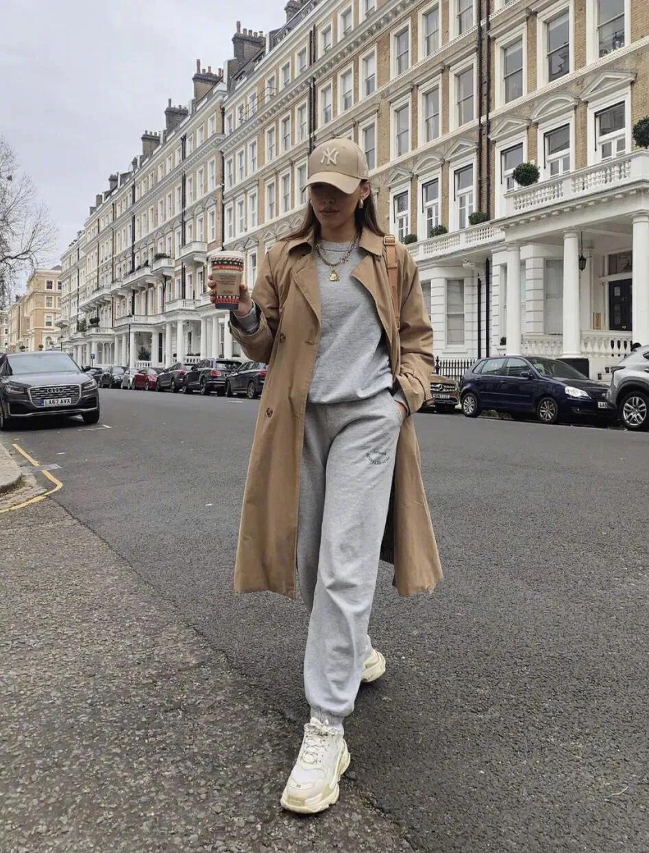 这个风格真的爱了，穿上它青春又活力，可办公可休闲