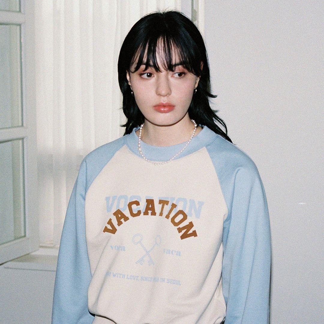 韩国女性的服装穿搭,韩国女生穿哪些3000块钱一件的t恤