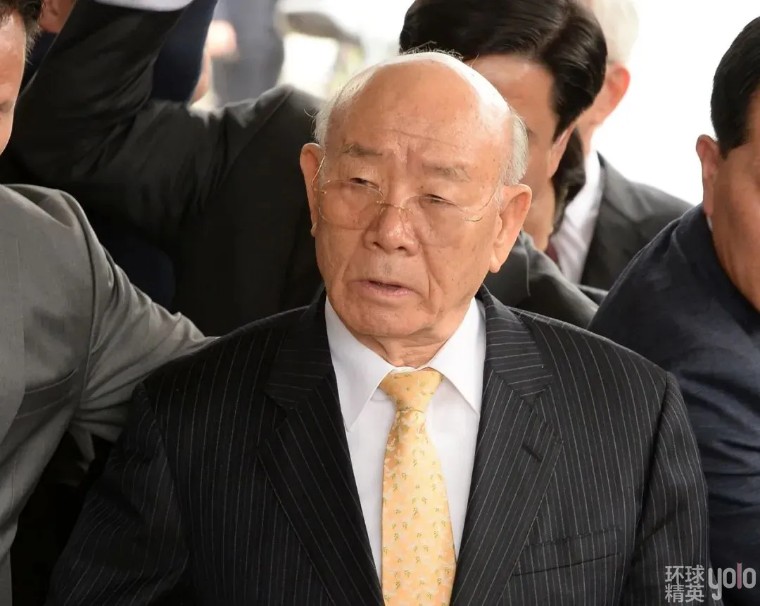 韩国前总统孙子直播吸毒爆猛料：爷爷杀人，父母洗钱，全家恶人！