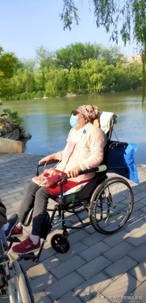 清华才女被投毒事件,被投毒的清华才女年轻图片