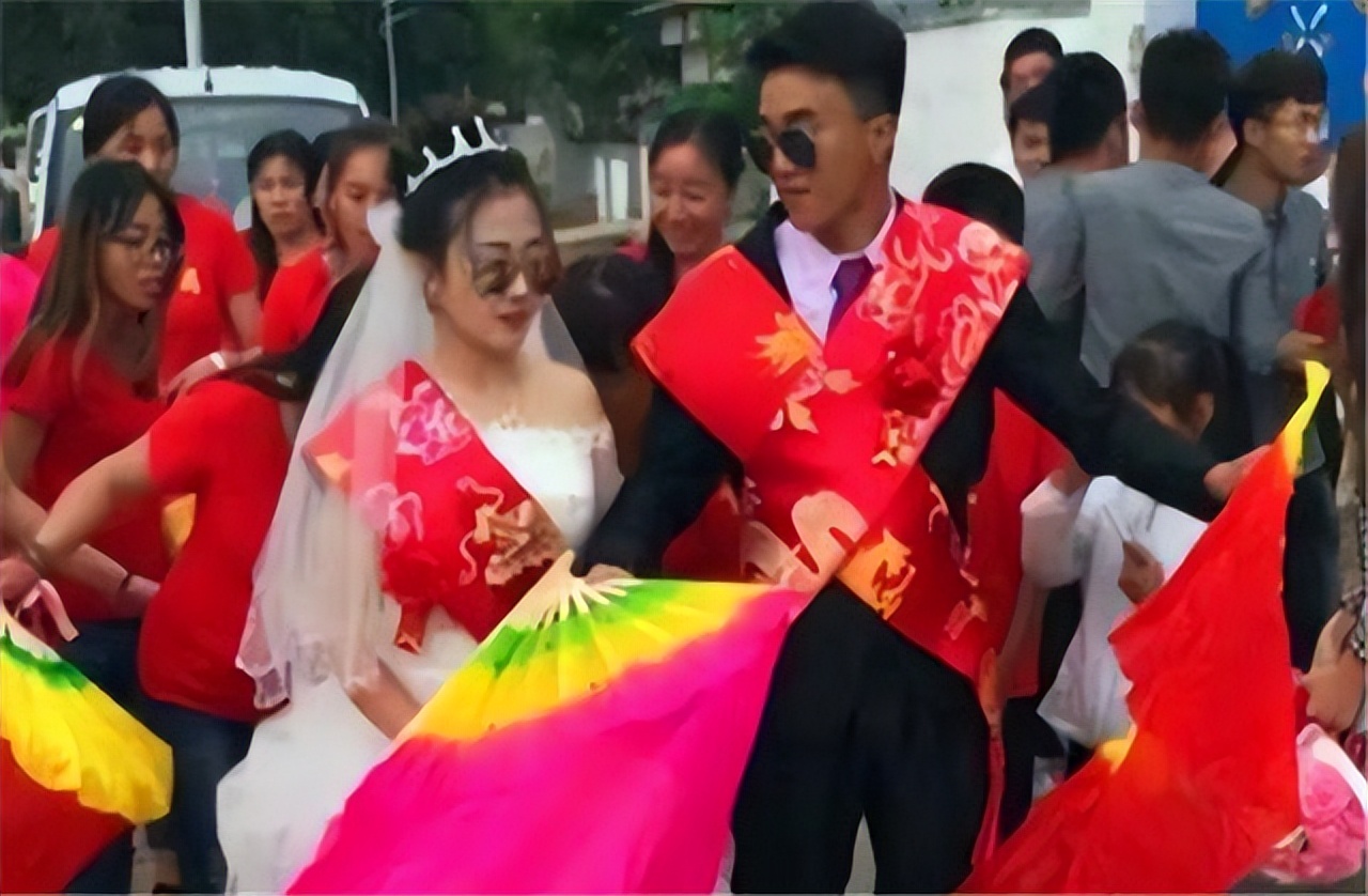 山西一夫妻连生十一胎,山西一家连生十二胎才有个儿子