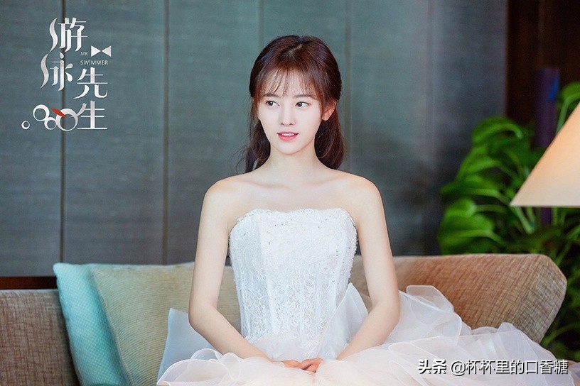 杨紫白鹿礼服图片,杨紫关晓彤刘亦菲程潇白鹿祝绪丹