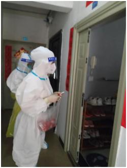 下沉“疫”线倾力服务用“志愿红”守护“健康绿”——市*访信**办*党**员干部积极助力打赢疫情歼灭战