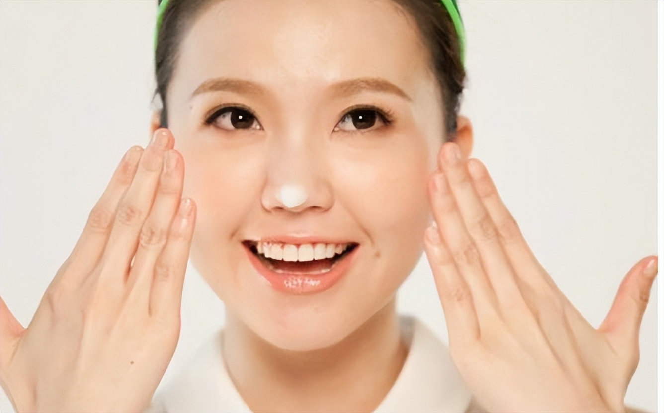 抗衰老祛皱纹提拉紧致护肤品国货,紧致抗皱纹最好的护肤品纯植物