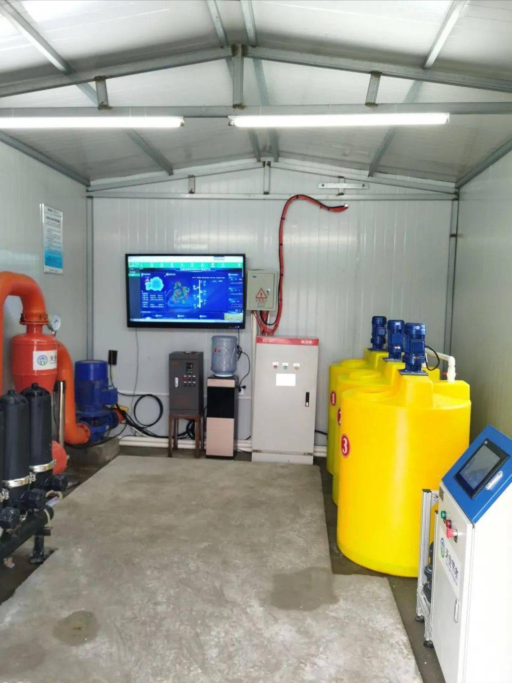 武汉小哥1年花2580种菜，5G远程浇水施肥，手机摘菜4小时快递到家