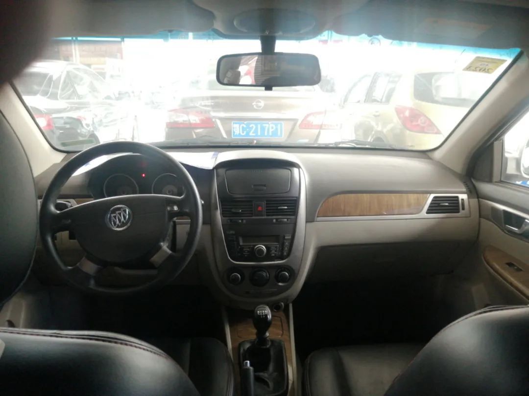 十堰龙信国际汽车城在哪里,十堰龙信国际汽车城二手车厢货车