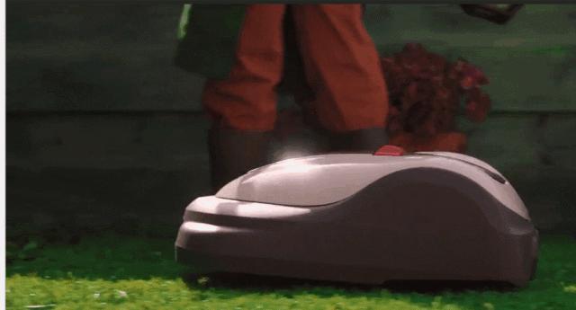 asimo机器人研发历史,asimo机器人技术