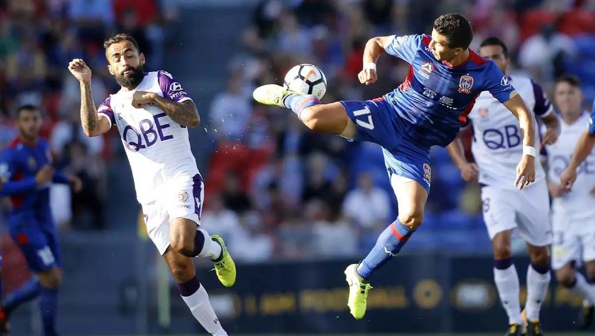 周日竞彩5串1内附比分推荐：名古屋VS札幌冈，鹿岛鹿角VS横滨水手