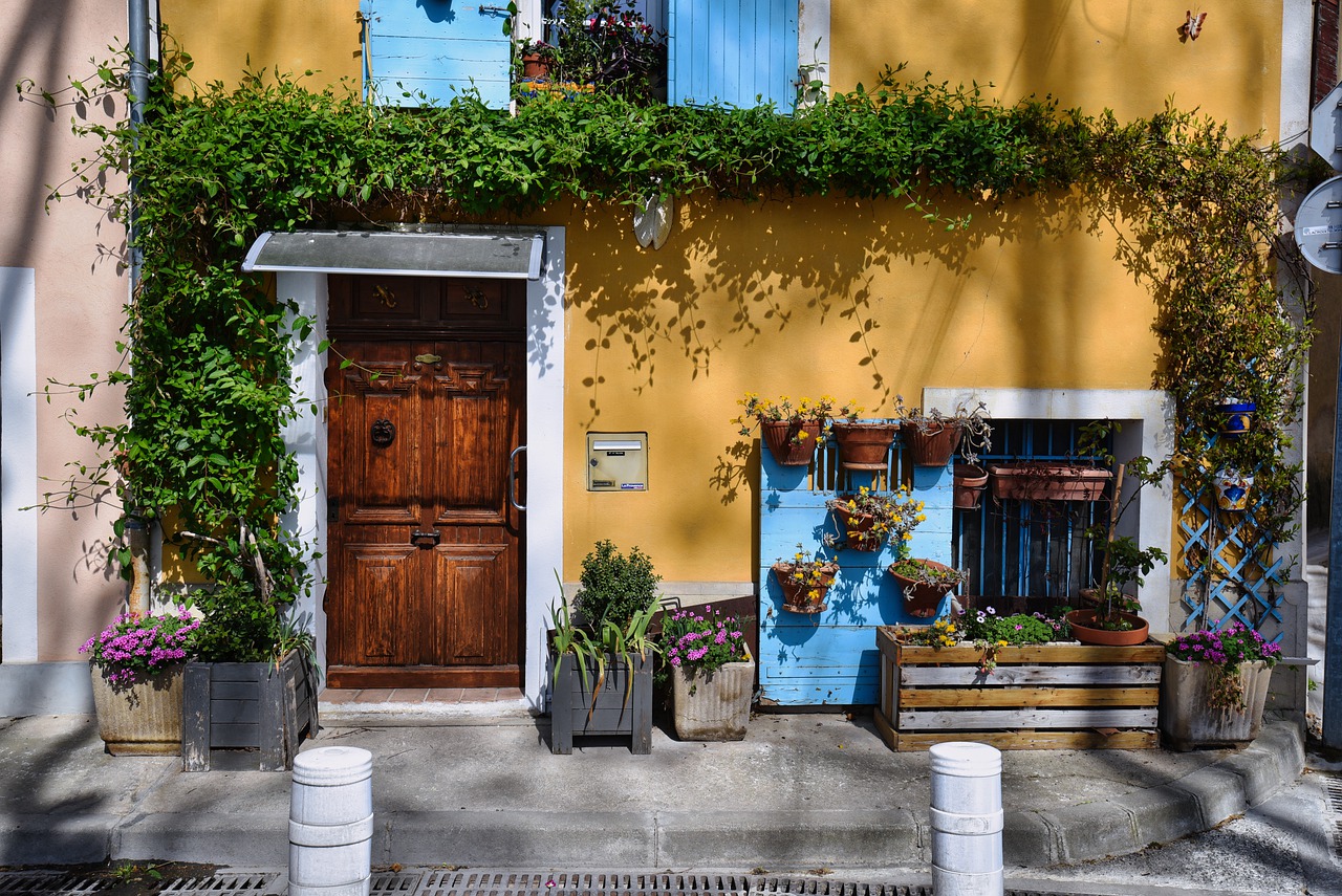 告诉孩子去别人家做客的八个原则,关系再好去别人家还是要提前告知