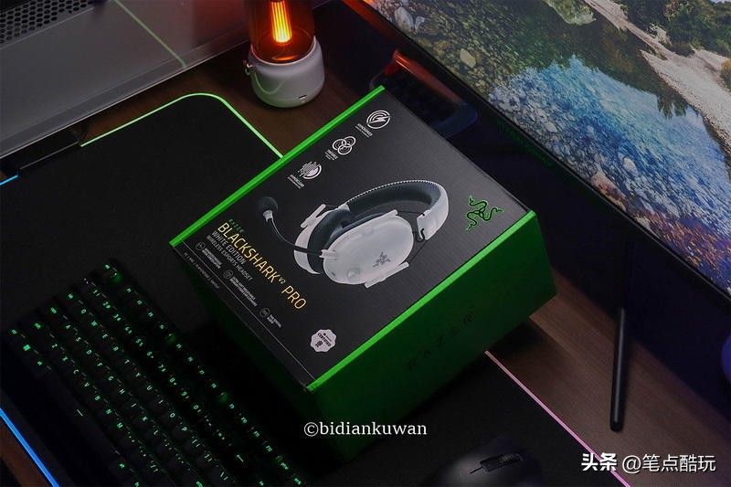 轻盔白甲，闻声激战，雷蛇旋风黑鲨V2专业版无线头戴式耳机体验