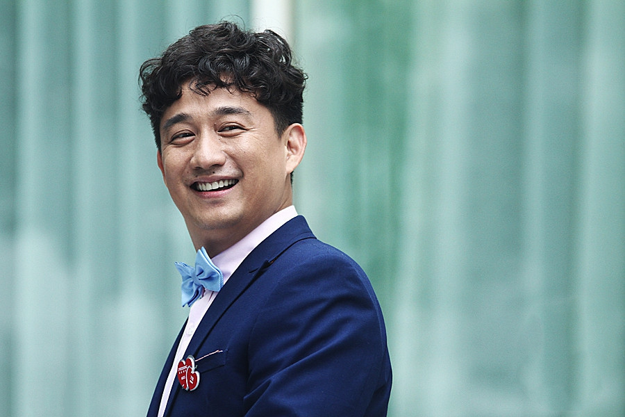 明明演技烂，还被硬捧成实力派，2023刚开年，这6位演员就露了馅