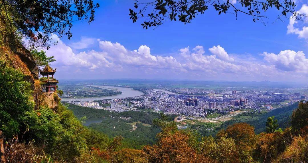 广西第一县争夺战：桂平与平果，到底谁的综合实力强？