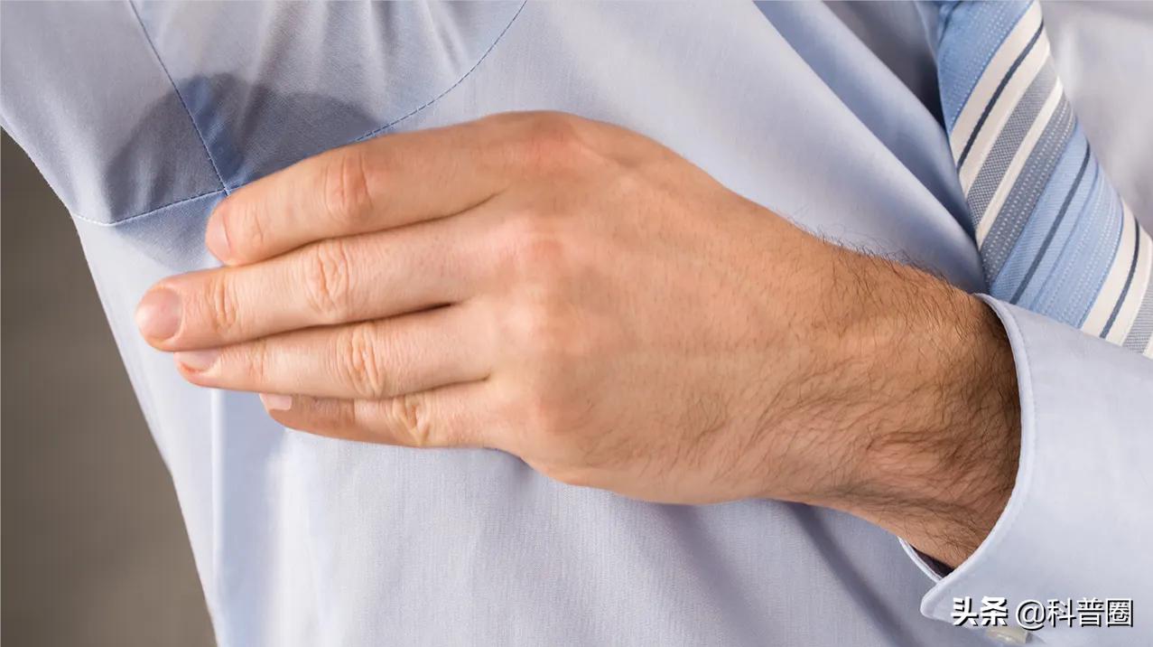 狐臭是怎么产生的？科学证实：有狐臭正常，没狐臭才是“变异者”