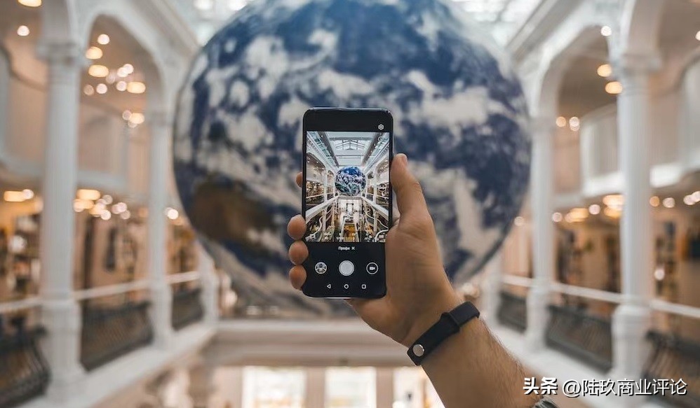 荣耀跑分为什么那么低,荣耀8x卡慢怎么回事