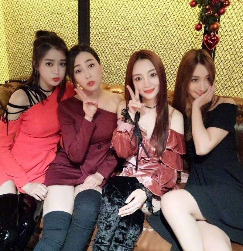 好闺蜜在背后捅刀子,好闺蜜背后捅你一刀