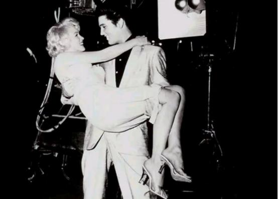 猫王女儿回忆迈克尔杰克逊,猫王女儿与迈克尔杰克逊的故事