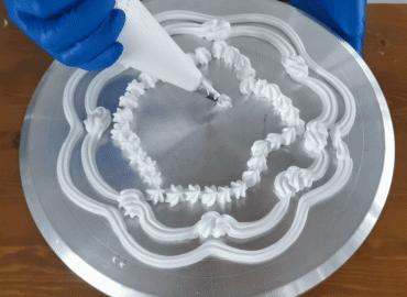 蛋糕渐变用什么裱花嘴,做蛋糕裱花嘴最实用的是哪种