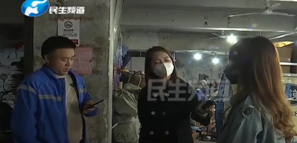 女子快递不送货上门被投诉 (女子投诉快递员不送货不上门)