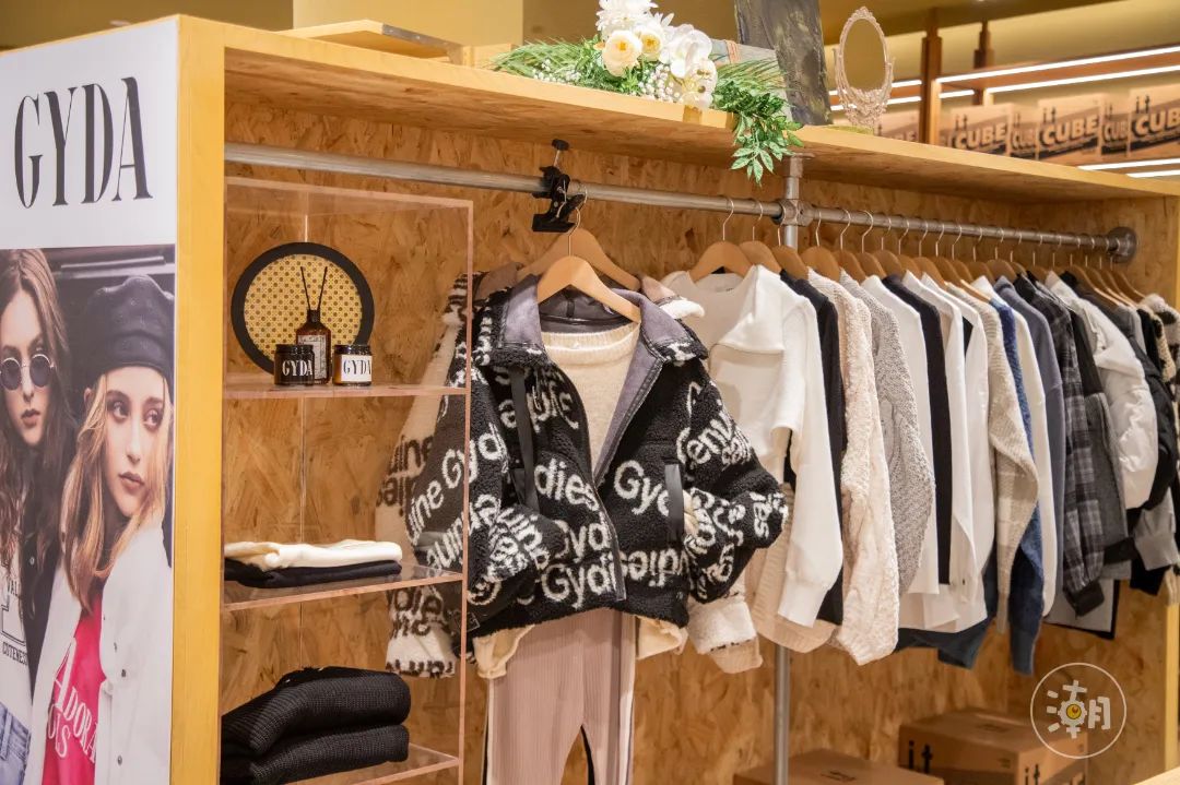 i.t成都新店潮酷来袭,带你解锁N种穿搭灵感