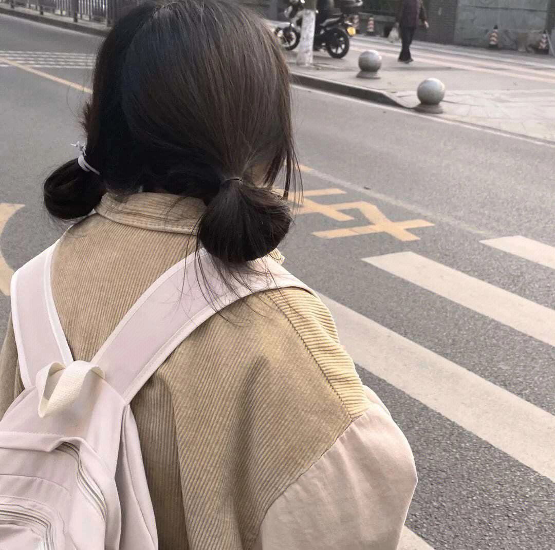 男人变心的十个表现有哪些,男人变心了这三种迹象会很明显