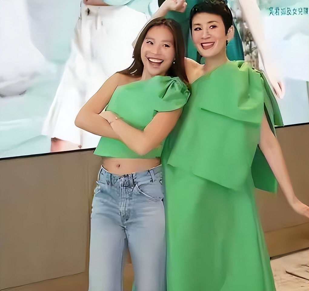 吴君如女儿出道这颜值是认真的吗,吴君如12岁女儿视频