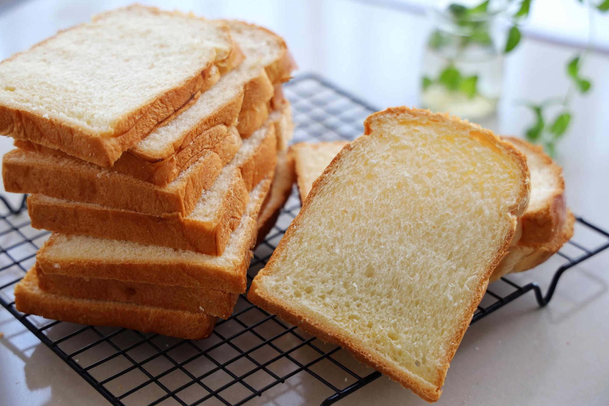 春天就要吃春天味道的食物,六种面包的制作每一个都很好吃
