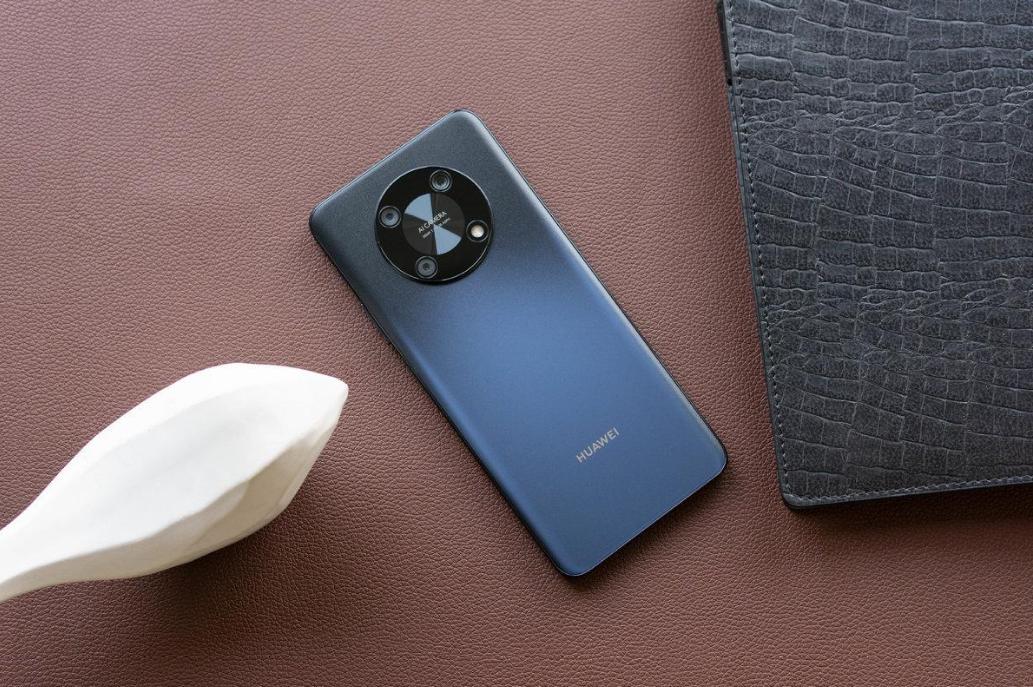 5g手机华为鸿蒙256g,华为鸿蒙系统买128g的还是256g的好