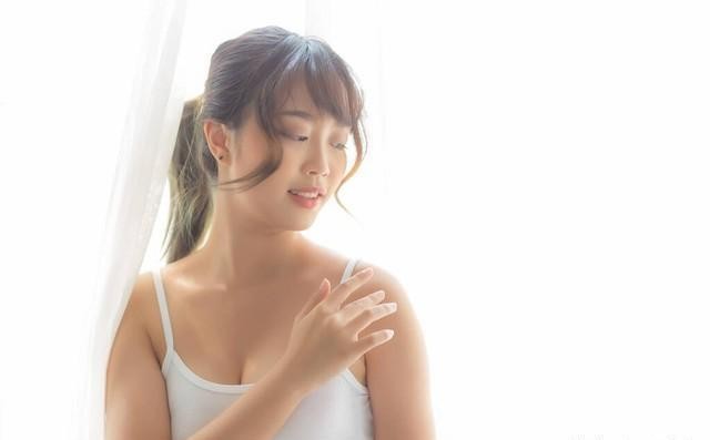 女人出轨身上有这三种味道,女人出轨后身上会有什么变化