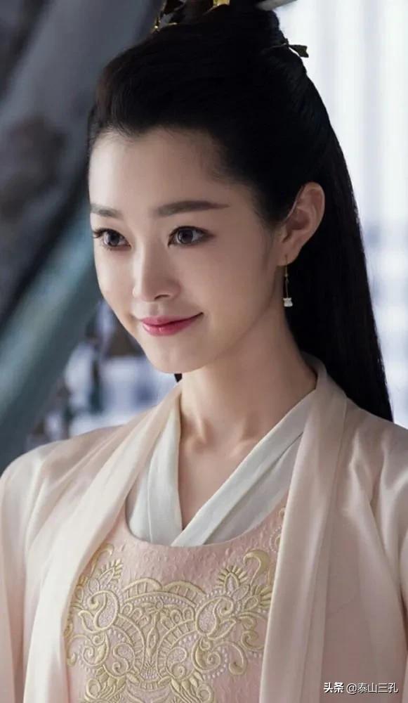 淡看人间三千事书法作品,淡看人间三千事闲来轻笑两三声